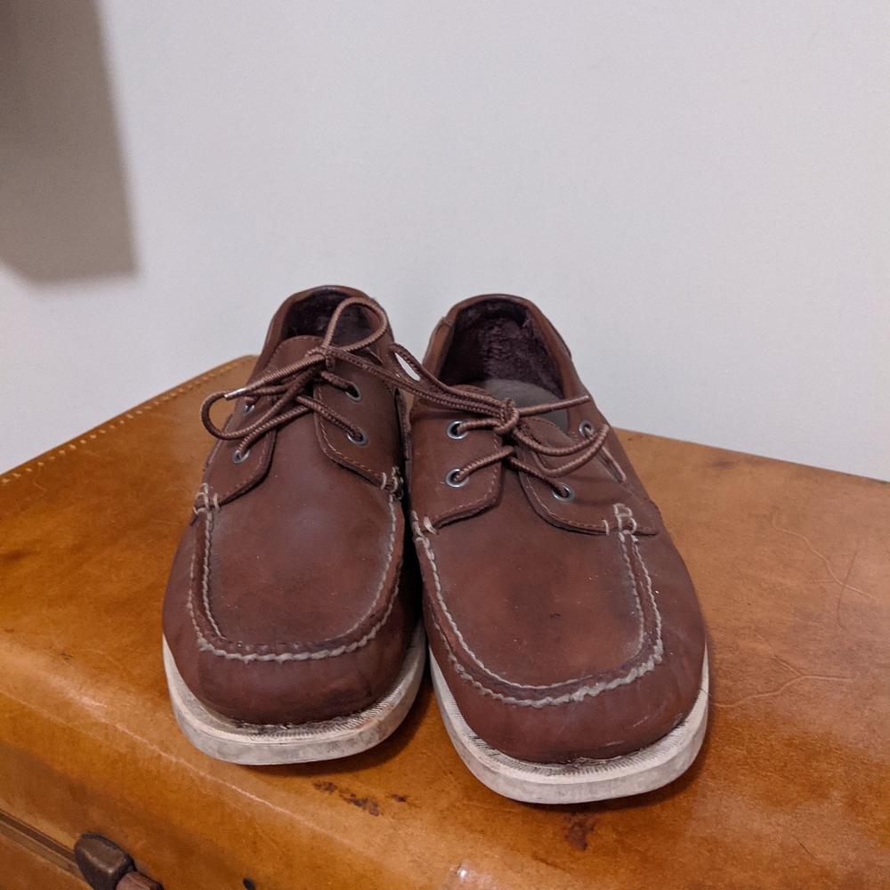 SOLD! Eastland 10.5 Loafers